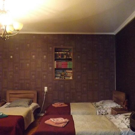 Guest House Gio Tbilissi Extérieur photo